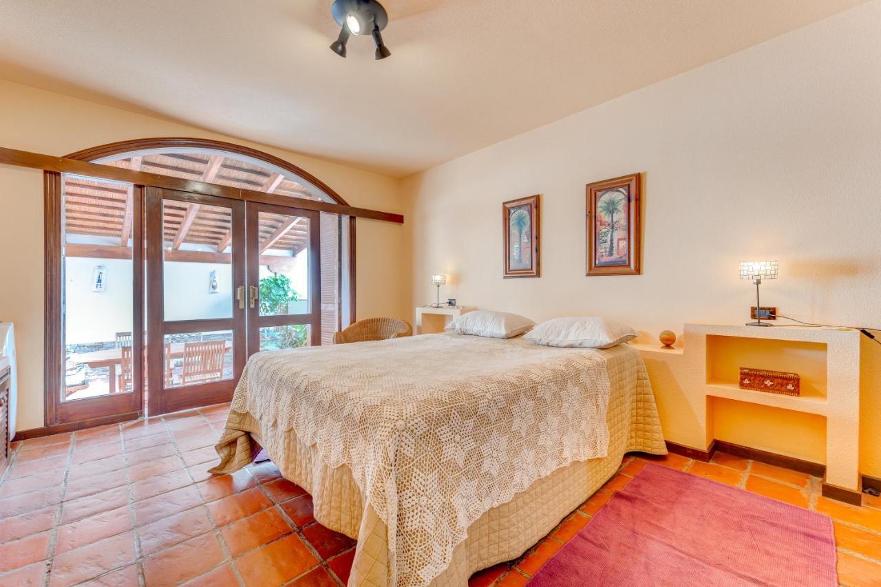 Buenavista Panoramic Villa In Costa Adeje Экстерьер фото