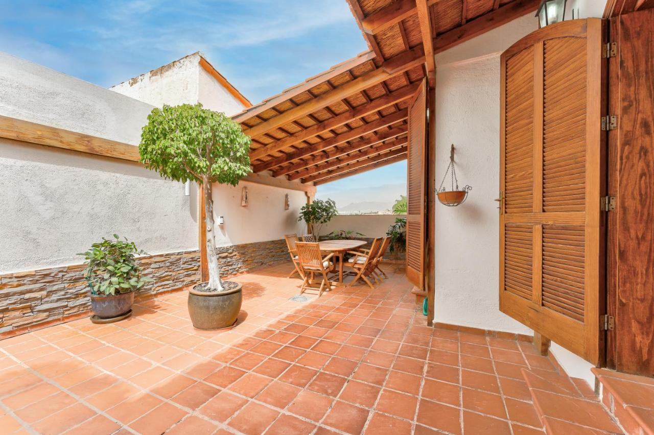 Buenavista Panoramic Villa In Costa Adeje Экстерьер фото