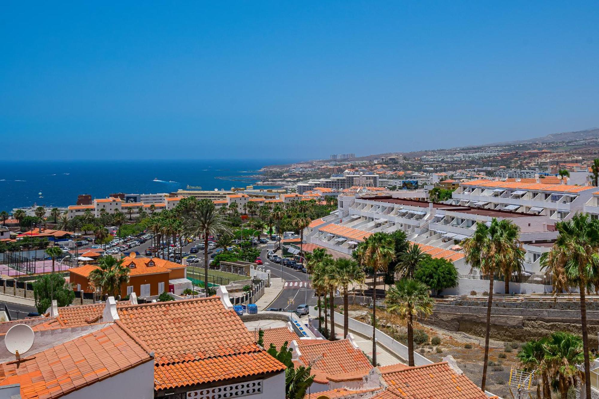 Buenavista Panoramic Villa In Costa Adeje Экстерьер фото